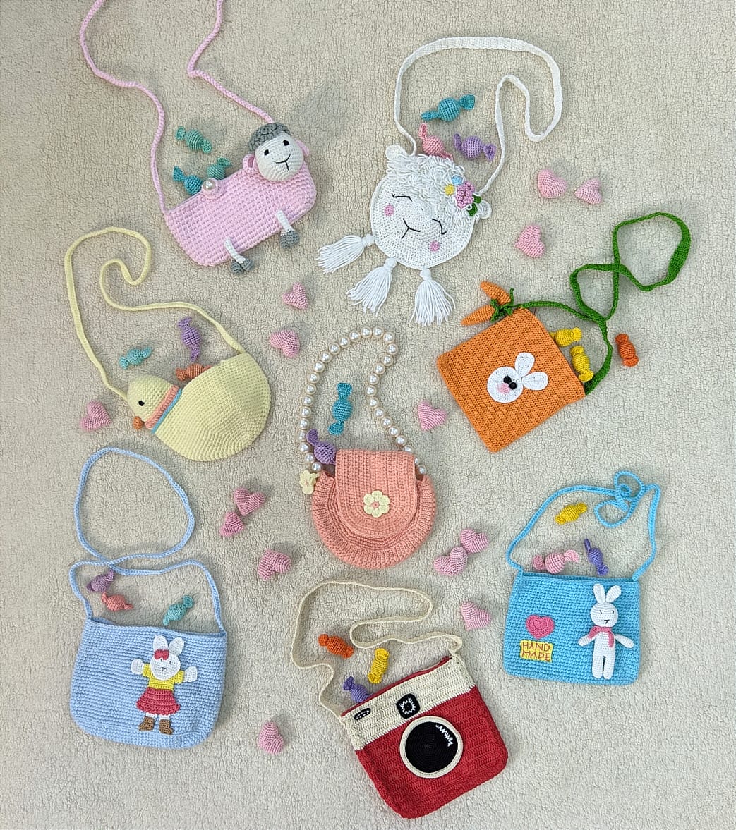Girls' Purse Collection – HAPPY THREADS