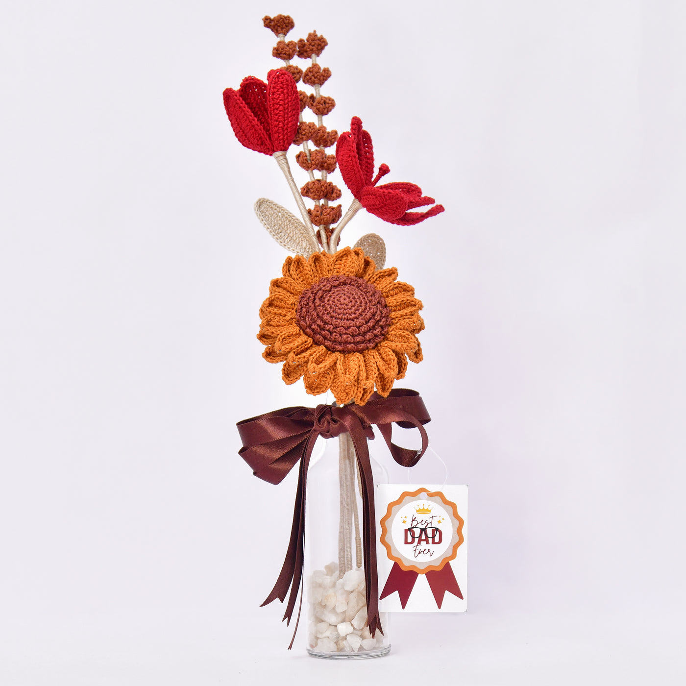 Thoughtful Handmade Crochet Flowers – A Heartwarming Father’s Day Gift