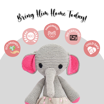 Ellie the Holiday Elephant – Cute & Crochet Crafted