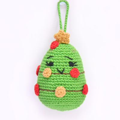 Artfully Crafted Crochet Christmas Tree Ornament – Festive Holiday Décor