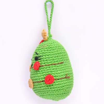 Artfully Crafted Crochet Christmas Tree Ornament – Festive Holiday Décor