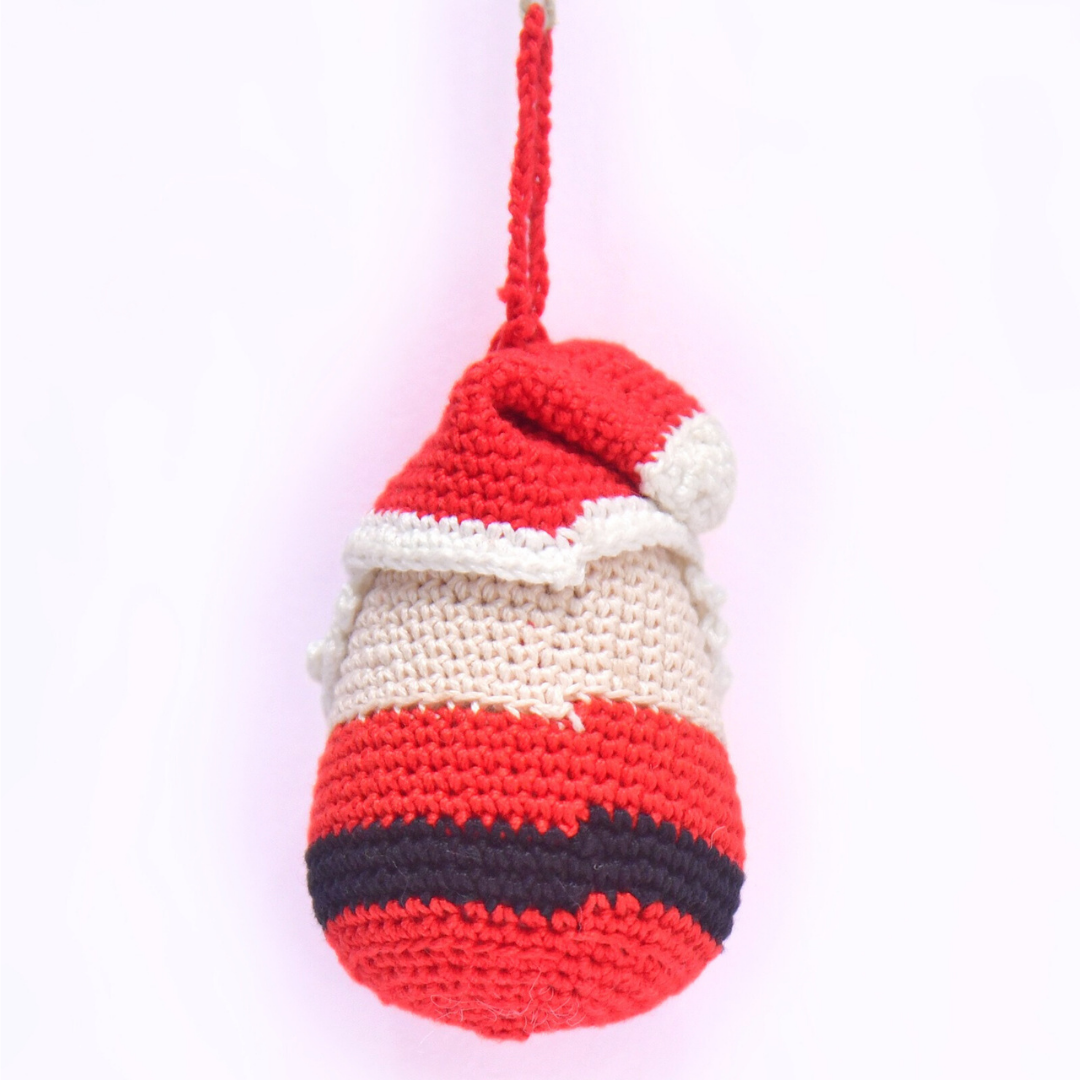 Handcrafted Crochet Santa Ornament – Amigurumi Christmas Tree Decoration