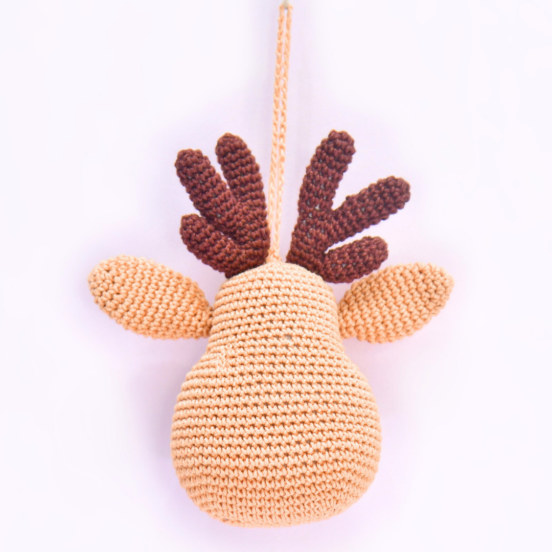 Whimsical Crochet Reindeer Face Ornament – Handcrafted Christmas Décor