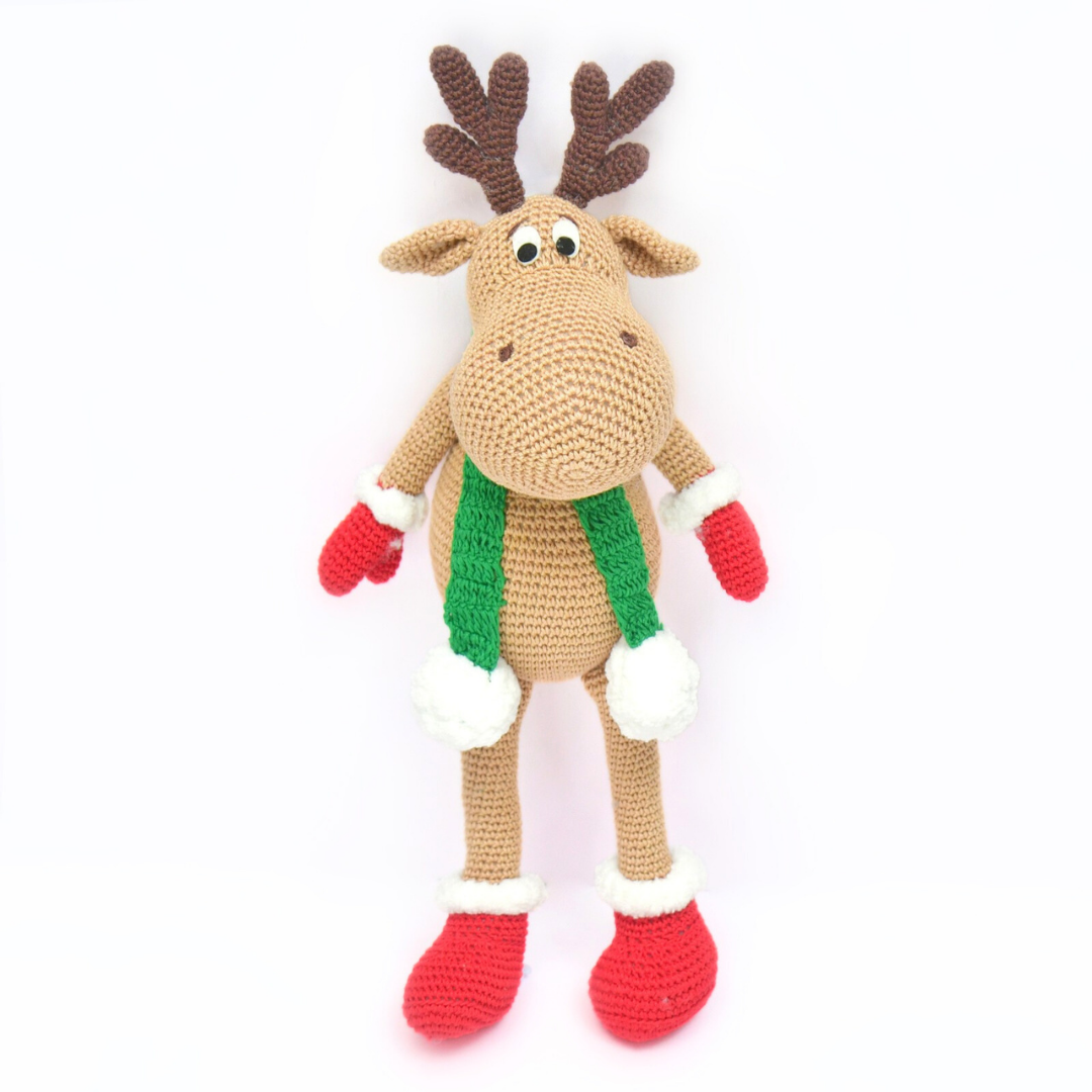 Whimsical Crochet Reindeer Soft Toy – Handcrafted Holiday Décor & Gift