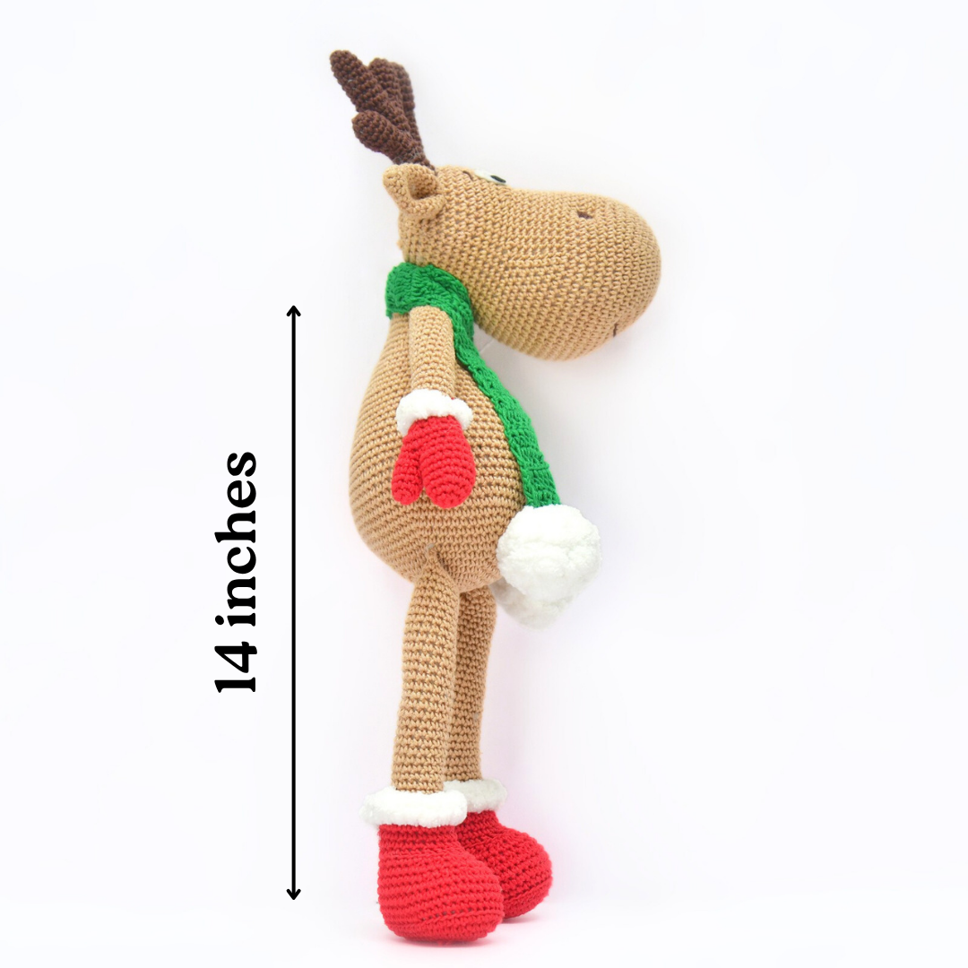 Whimsical Crochet Reindeer Soft Toy – Handcrafted Holiday Décor & Gift