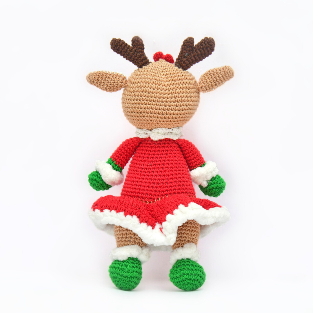 Adorable Crochet Girl Reindeer – Handcrafted Holiday Magic