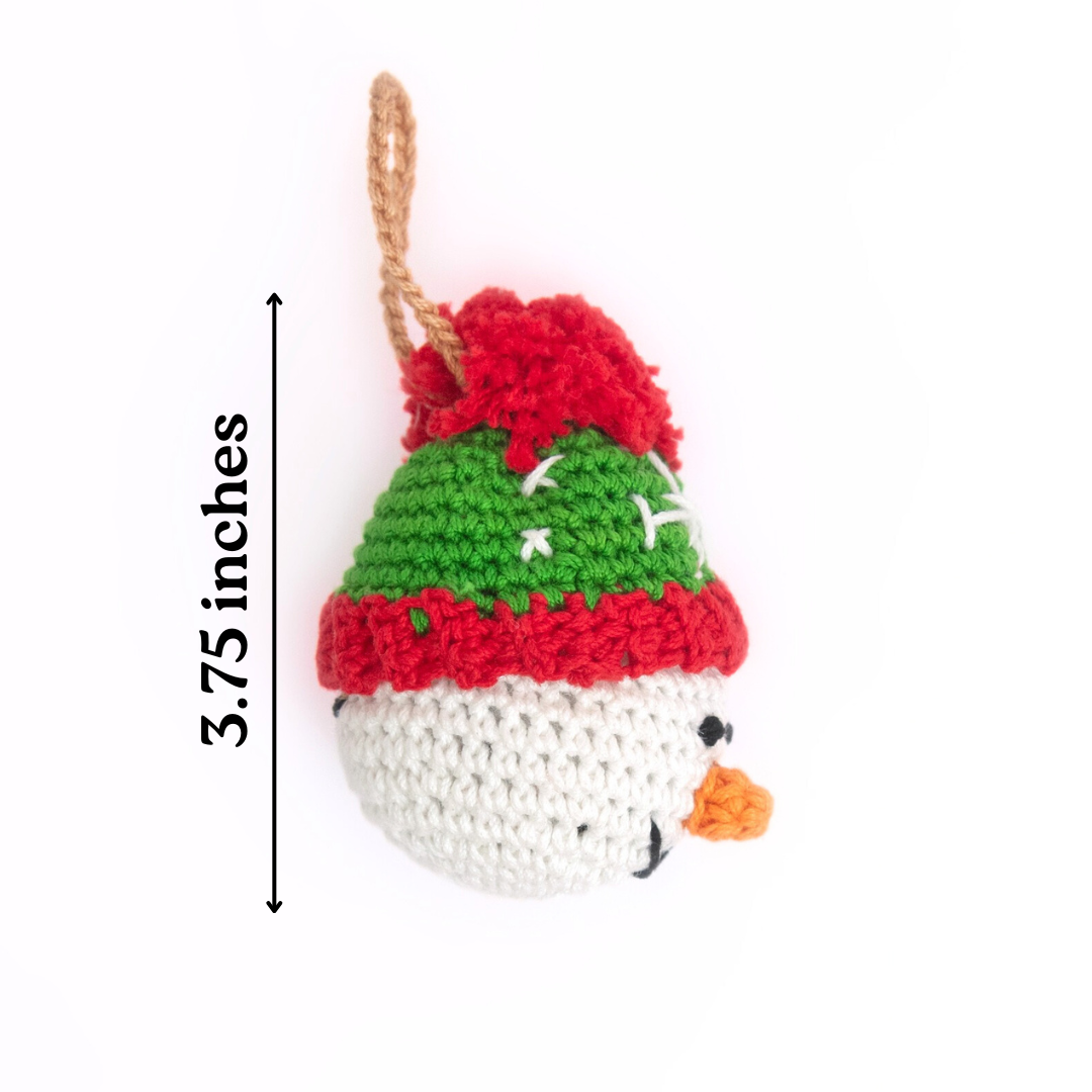 Cheerful Crochet Snowman Ornament – A Jolly Little Character Ready for Holiday Fun