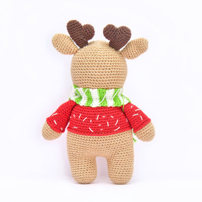 Dashing Crochet Dapper Reindeer – Handcrafted Holiday Magic