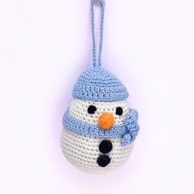 Whimsical Crochet Snowman Ornament – Delightful Christmas Tree Décor