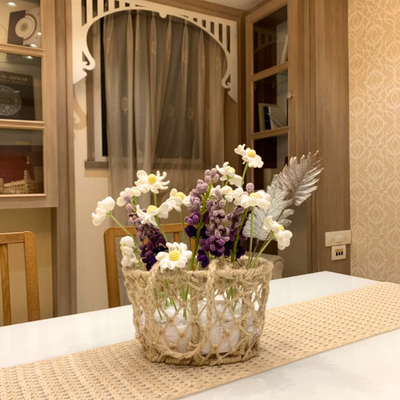 Rustic Crochet Flower Basket 💜🌿 | Purple & White Crochet Blooms | Elegant Handmade Centerpiece for Cozy Homes ✨