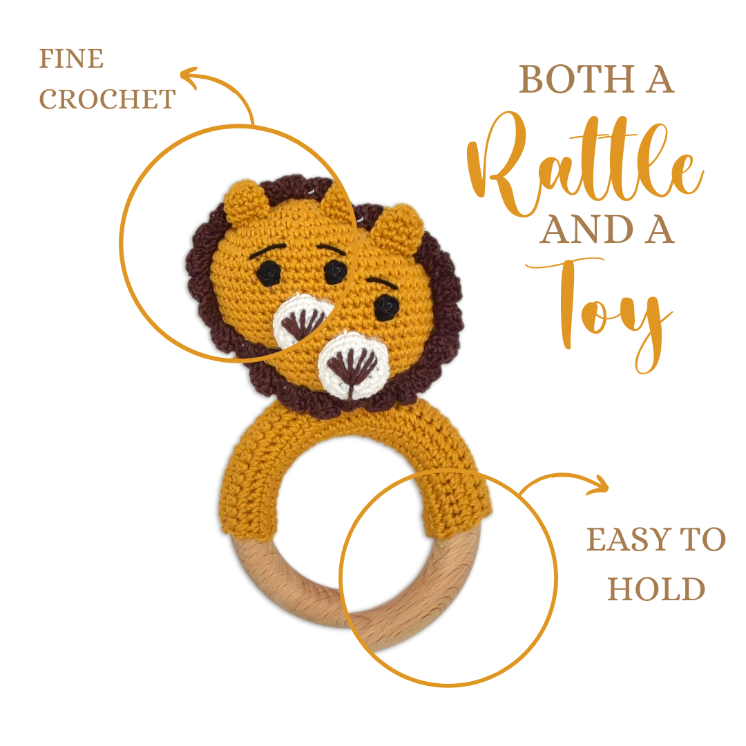 Mini Simba Crochet Ring Rattle – Handmade Lion Toy for Infants