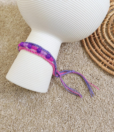 Handmade Purple Seed‑Bead Bracelet – Dainty & Adjustable Beaded Wristband”