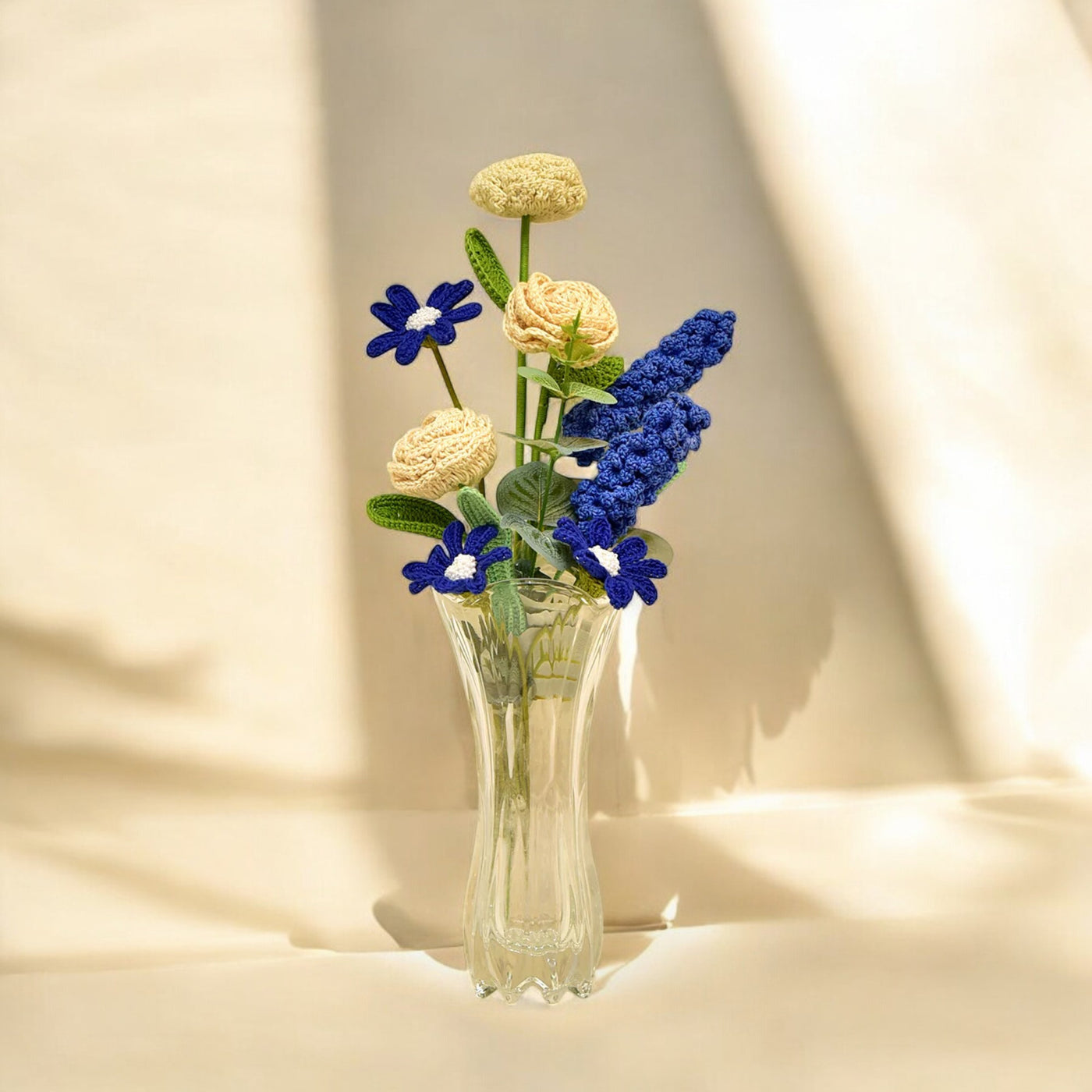 Brighten Your Space with a Crochet Daisy & Hyacinth Bouquet