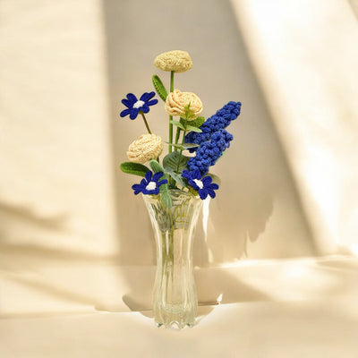 Brighten Your Space with a Crochet Daisy & Hyacinth Bouquet